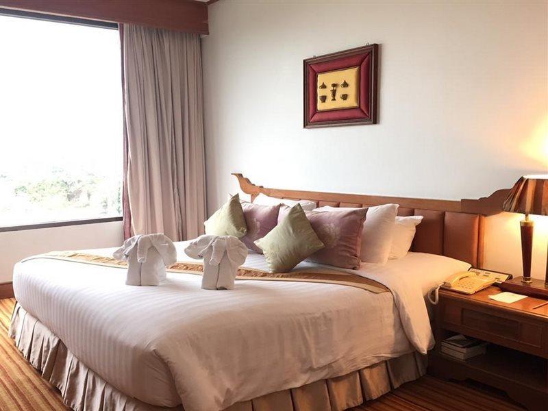 Laithong Hotel Ubon Ratchathani Exterior foto